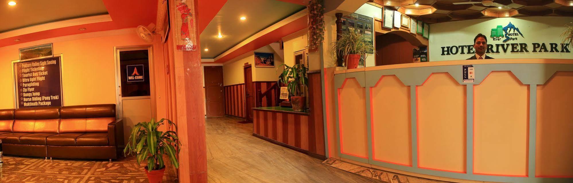 Hotel River Park Pokhara Exterior foto