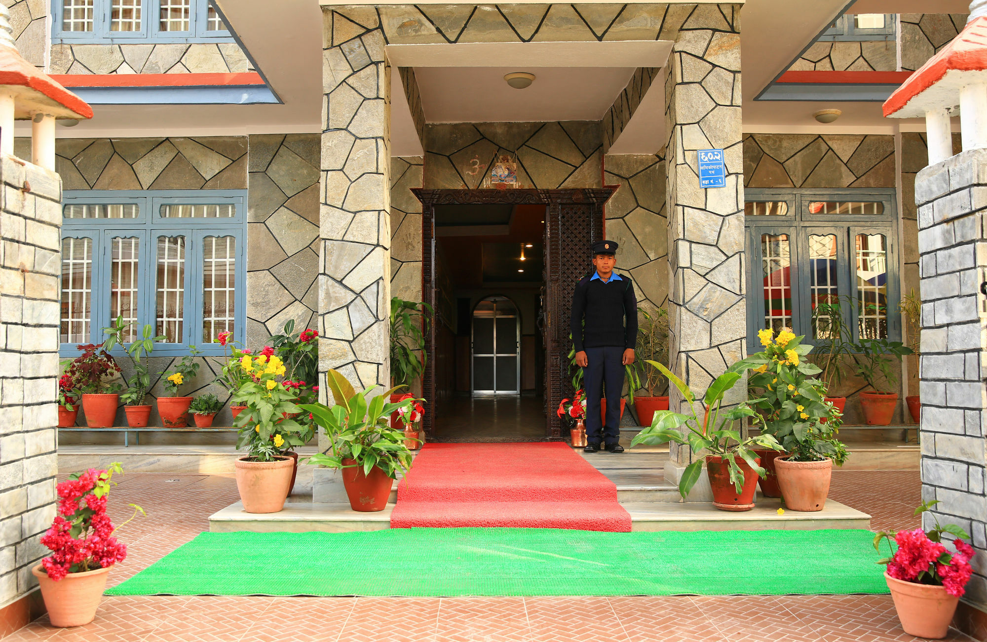 Hotel River Park Pokhara Exterior foto